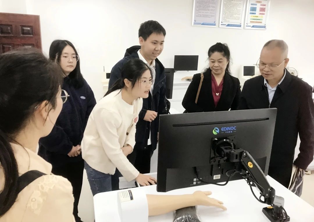 促交流，谋发展—我校赴梧州医学高等专科学校开展座谈交流(图5)